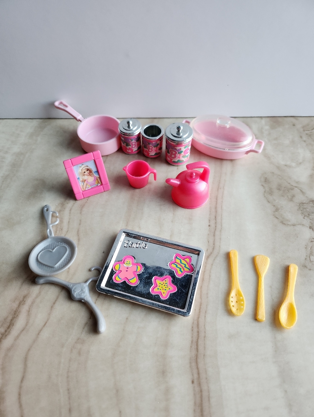 Barbie 1996 Pretty Treasures Baking + More